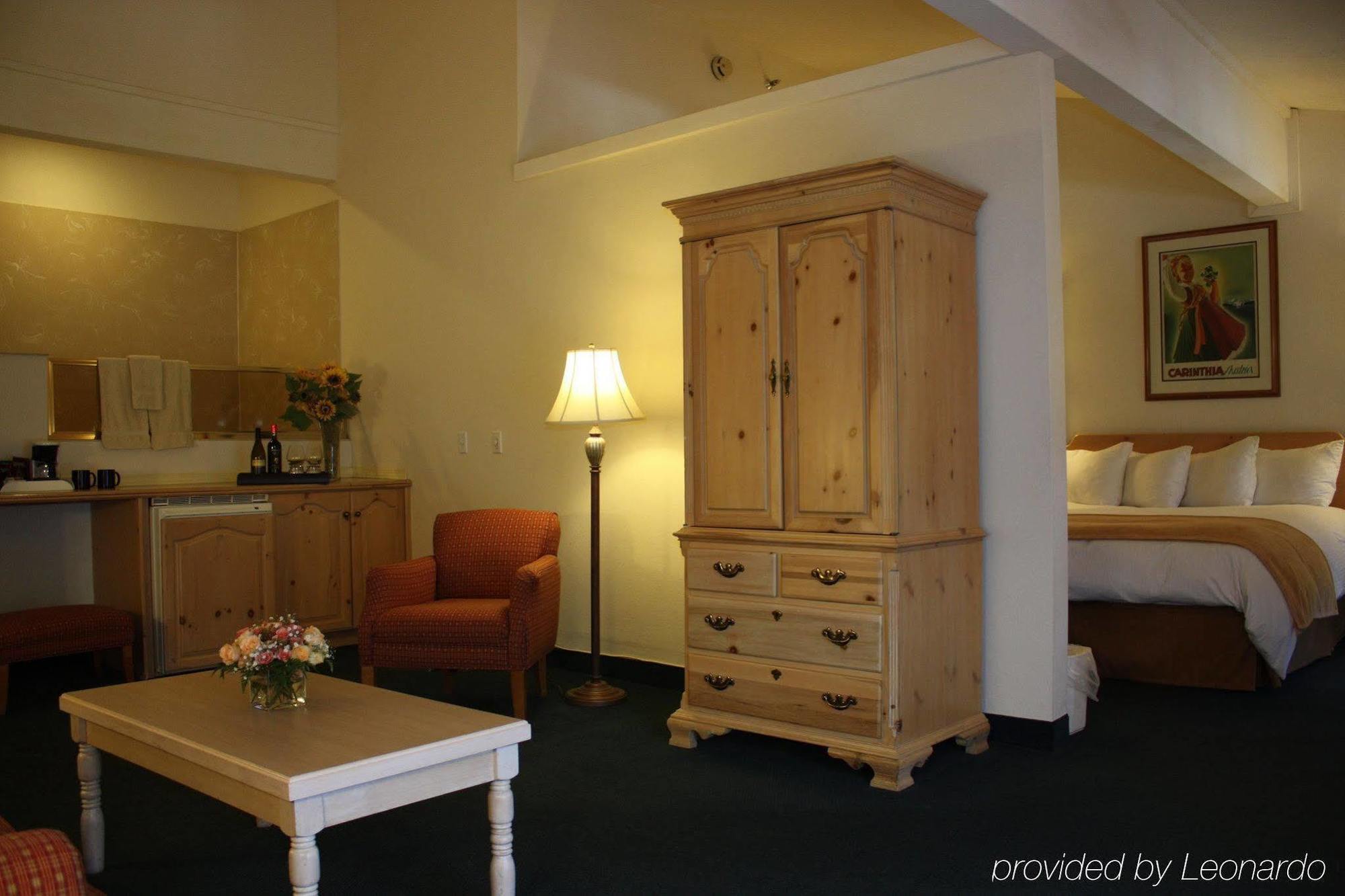 Western Tyrolean 3*